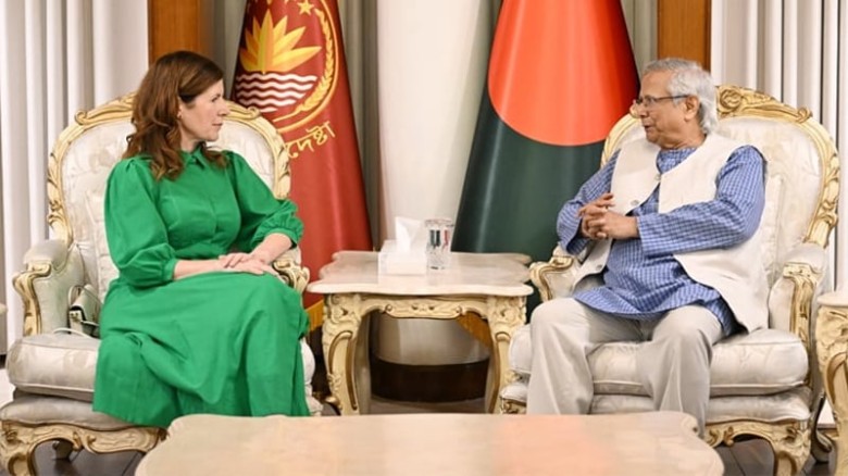 আওয়ামী লীগ নির্বাচনে অংশ নিতে পারবে না: প্রধান ‍উপদেষ্টা